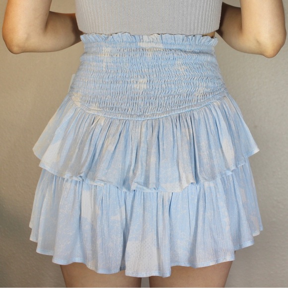Blue Collection Smocked Ruffle Shorts - Picture 2 of 8